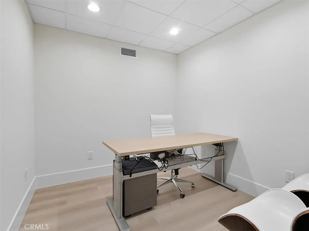 Additional image 52 of 1240 N Jefferson St, Anaheim, CA 92807