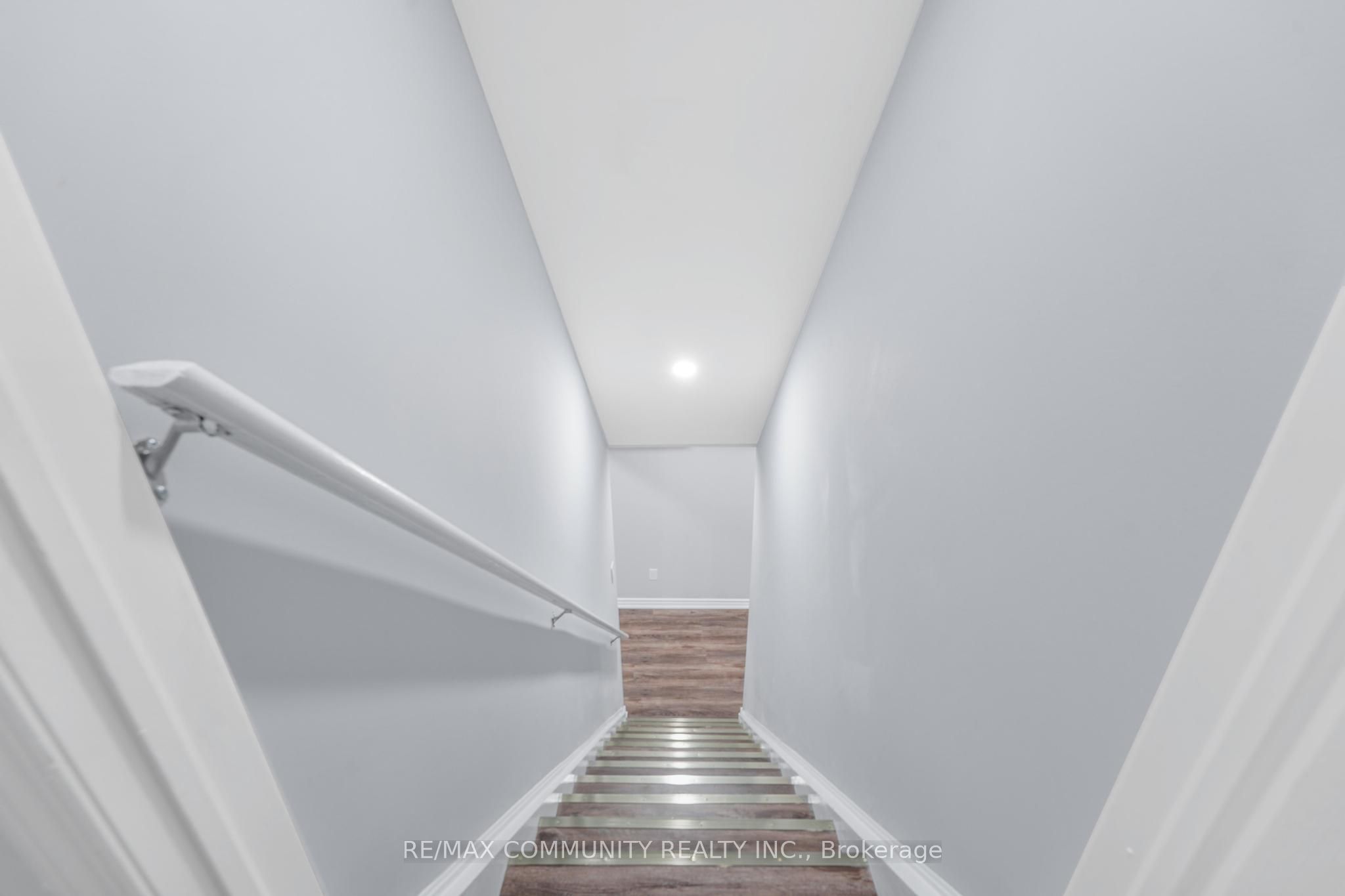 Additional image 4 of Lower-92 Hummingbird Drive, Toronto, ON, M1X 1Y2