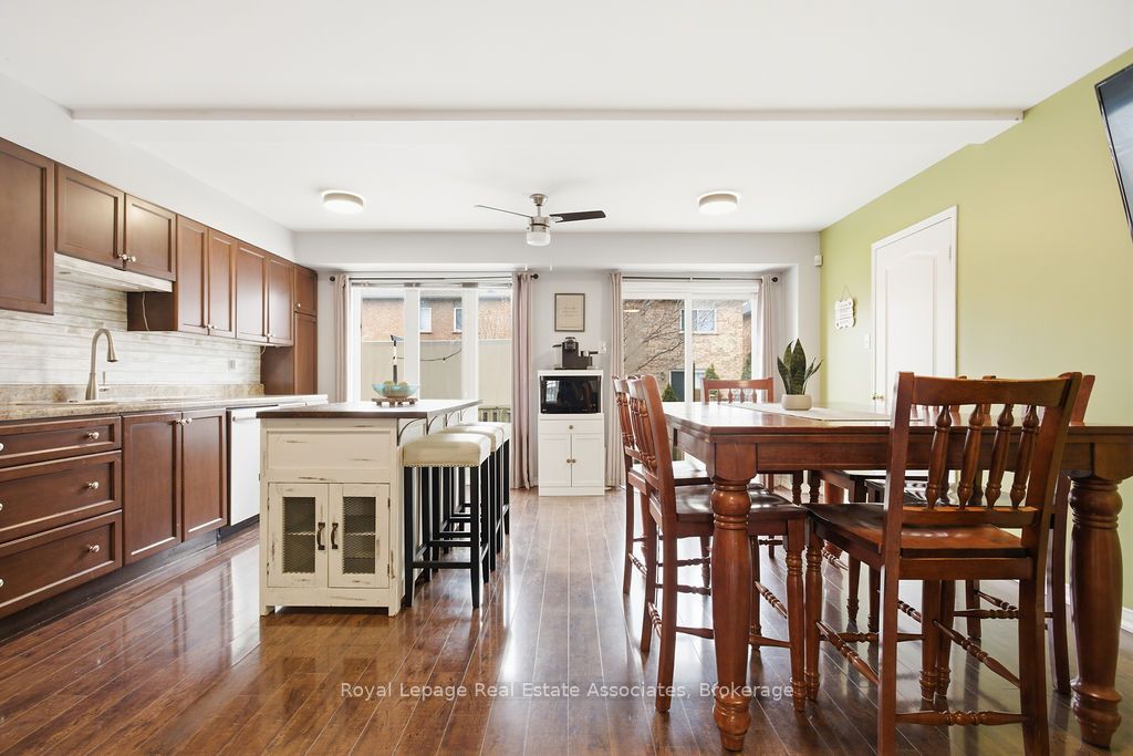 Additional image 4 of 2260 Greening Lane, Burlington, ON, L7L 6Y8