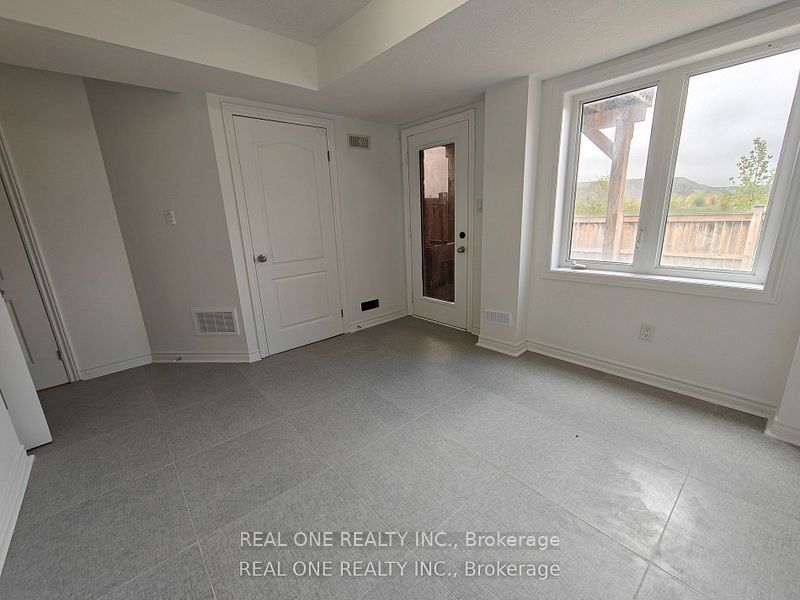 Additional image 4 of 51 Mayland Trail, Hamilton, ON, L8J 0G4