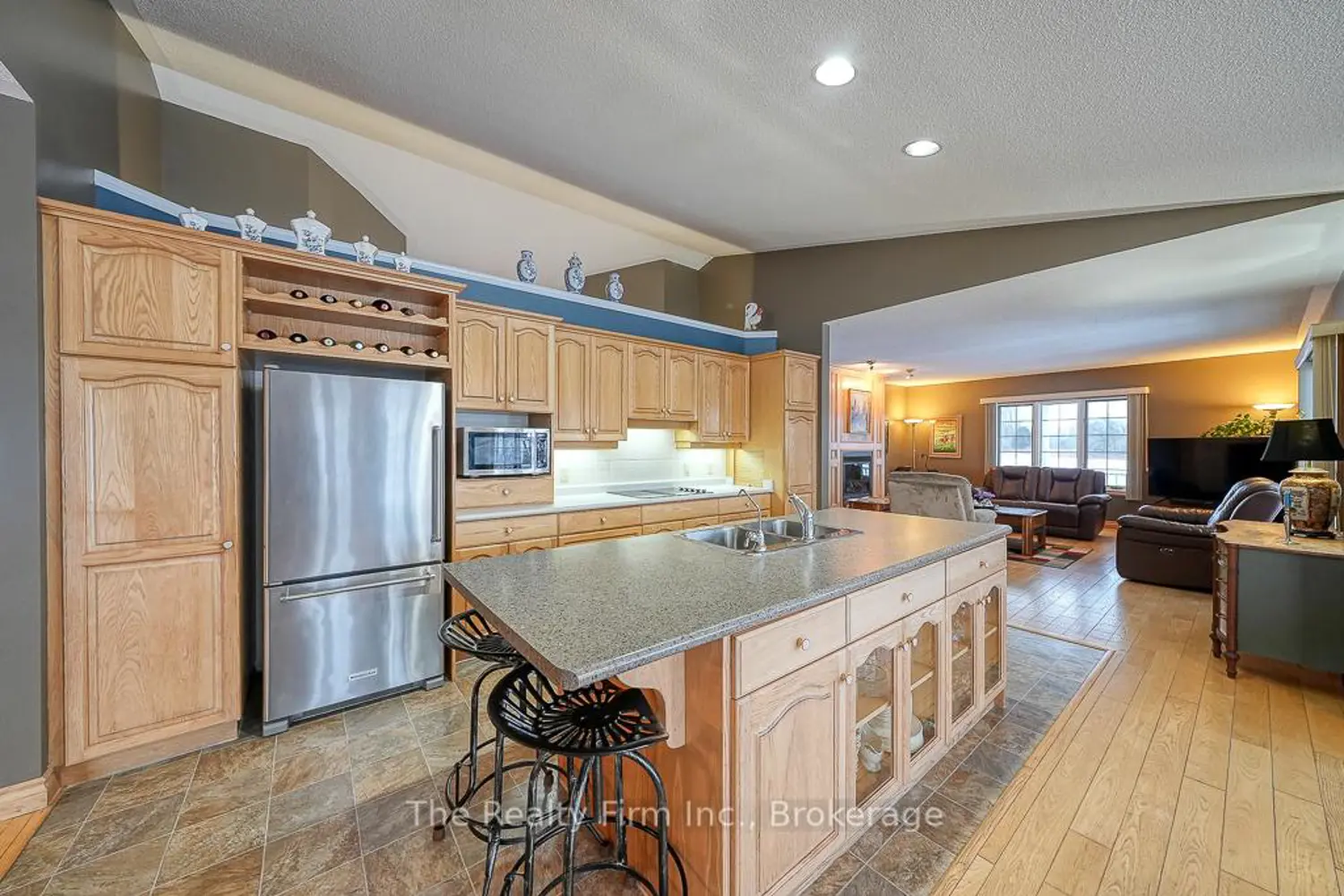 Additional image 8 of 716173 18Th Line