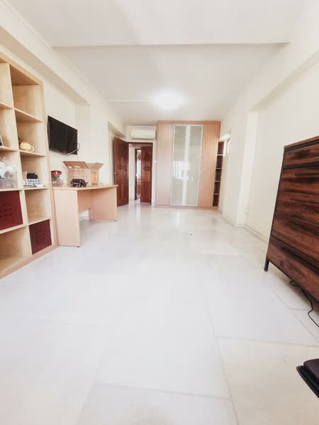 527 Serangoon North Avenue 4