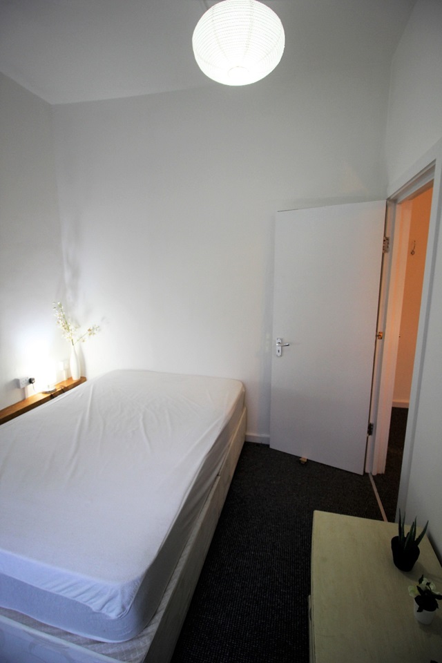 Additional image 4 of Studio Flat, Kennington Lane, SE11, N1 7GU