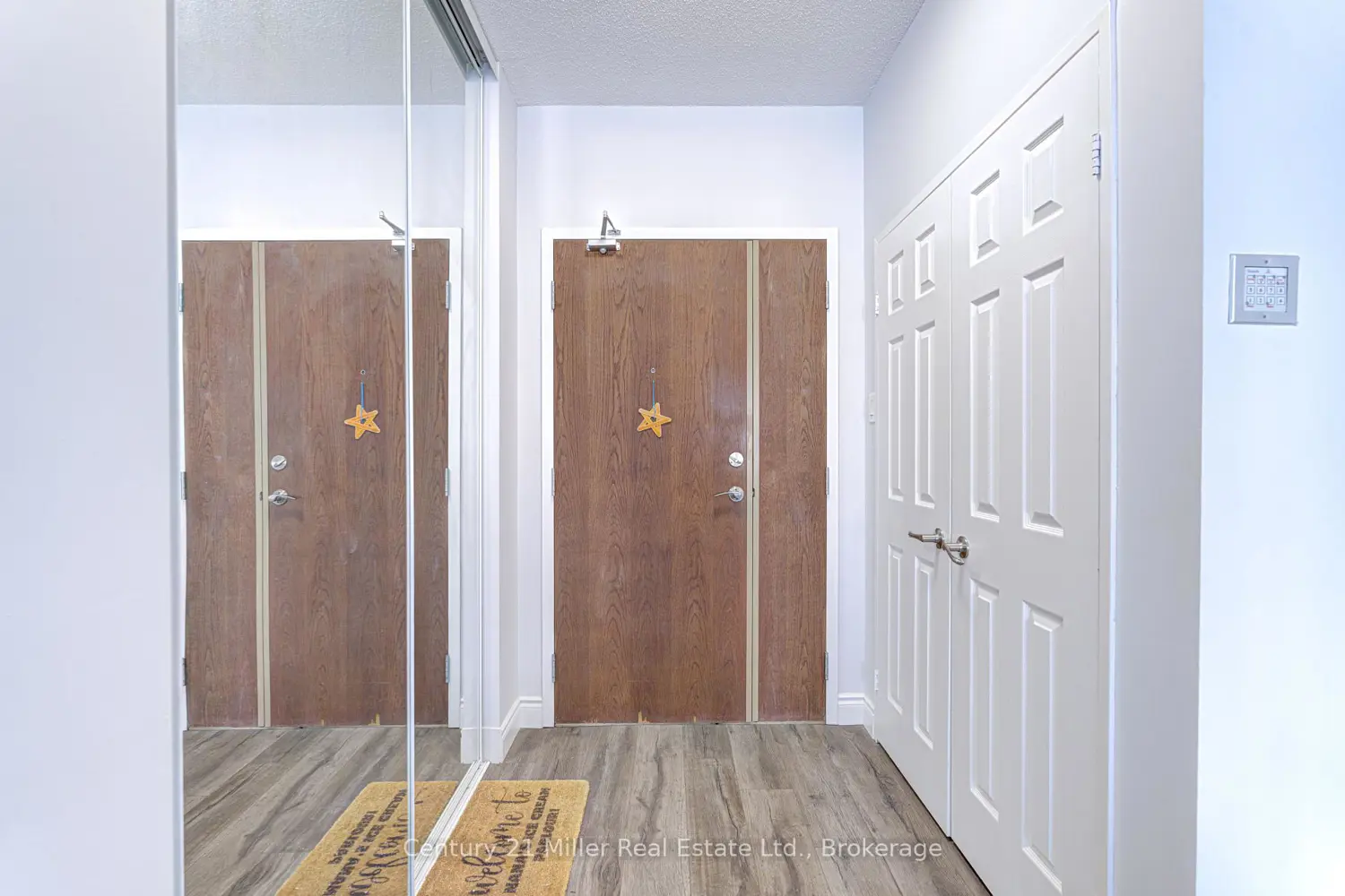 Additional image 5 of 2511 Lakeshore Road 319