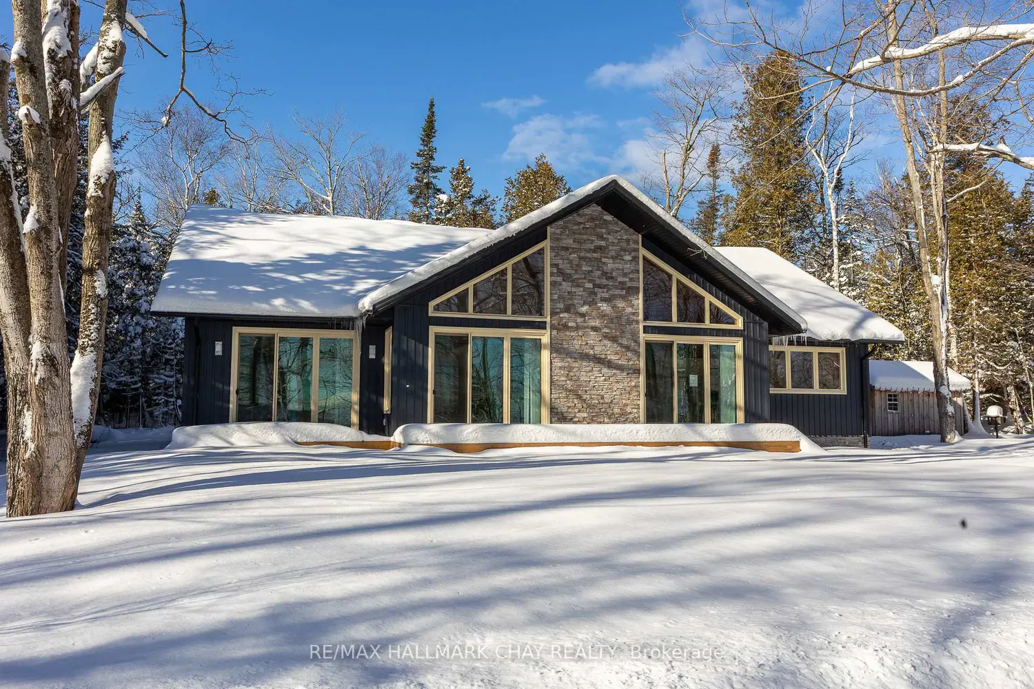 27 Whippoorwill Road photo 2