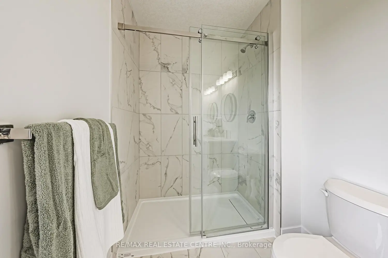 Additional image 13 of 546 Benninger Drive