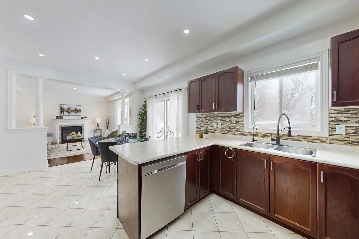 Additional image 5 of 19 Thrushwood Drive