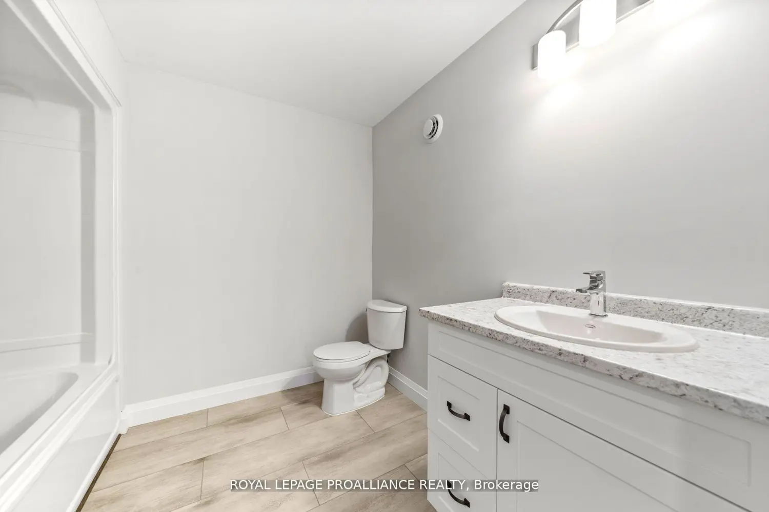 Additional image 20 of 41 Clayton John Avenue