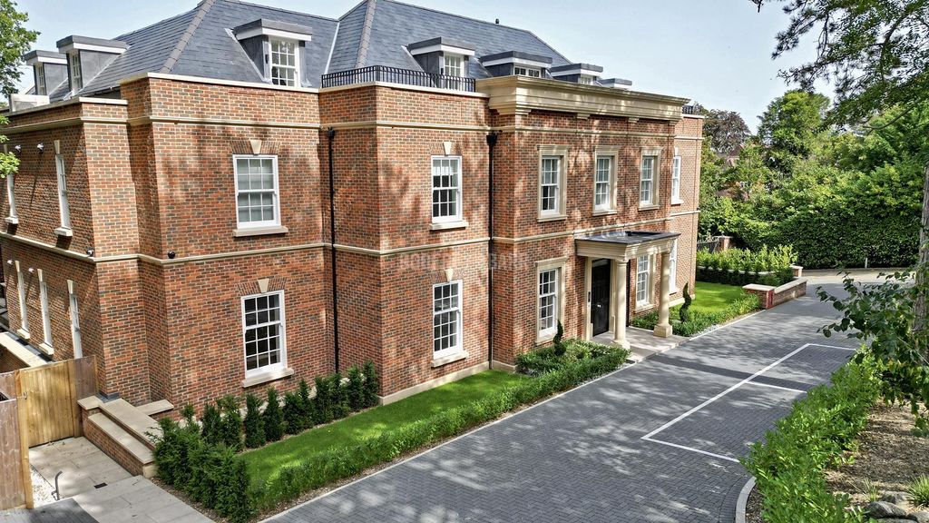3 bed flat for saleBarnet Lane, Elstree WD6
