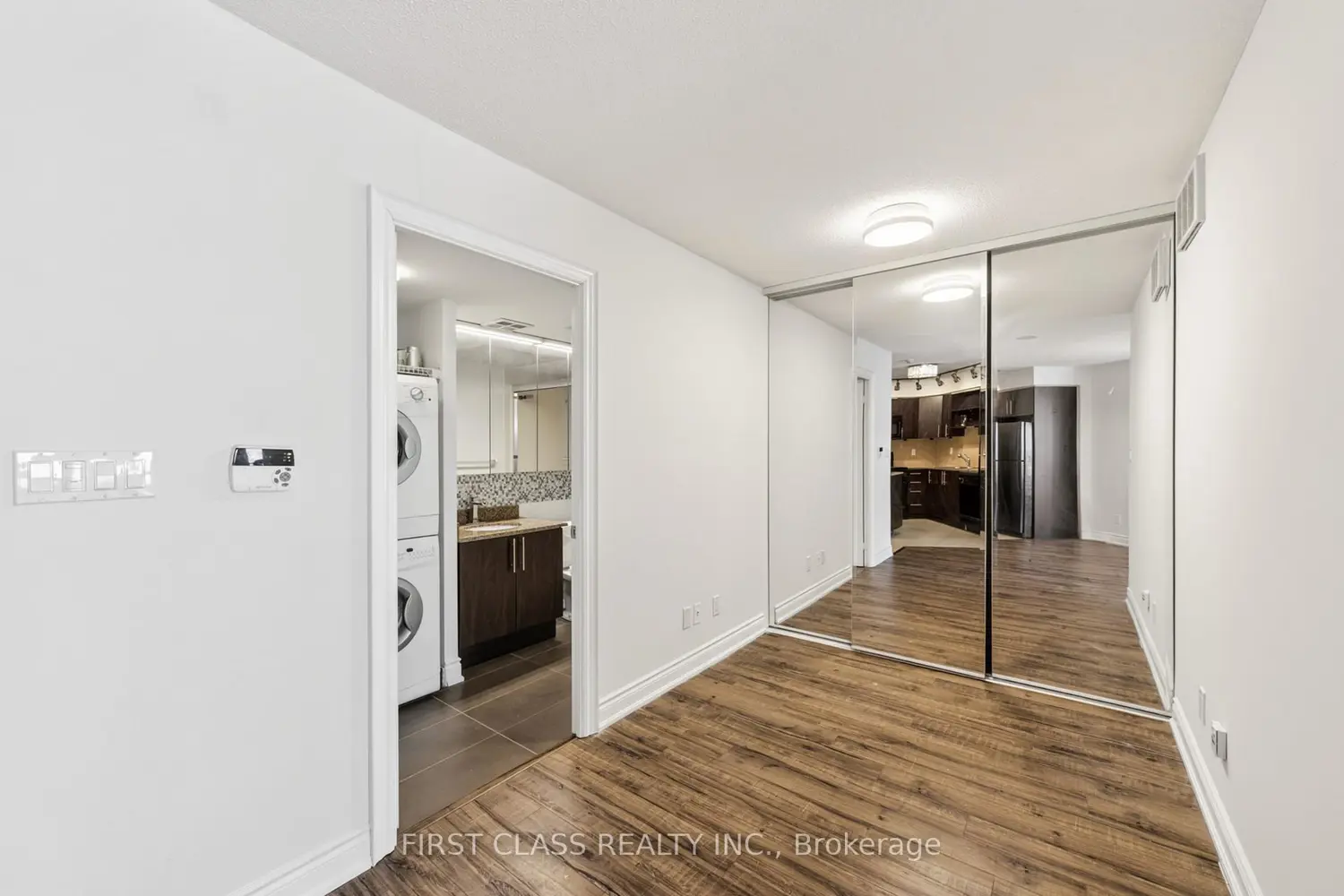 Additional image 13 of 60 South Town Centre Boulevard 620