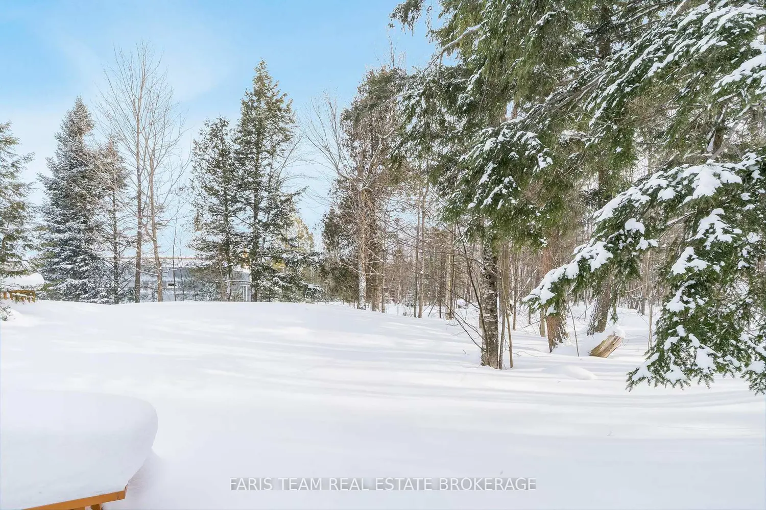 Additional image 17 of 2384 Champlain Road