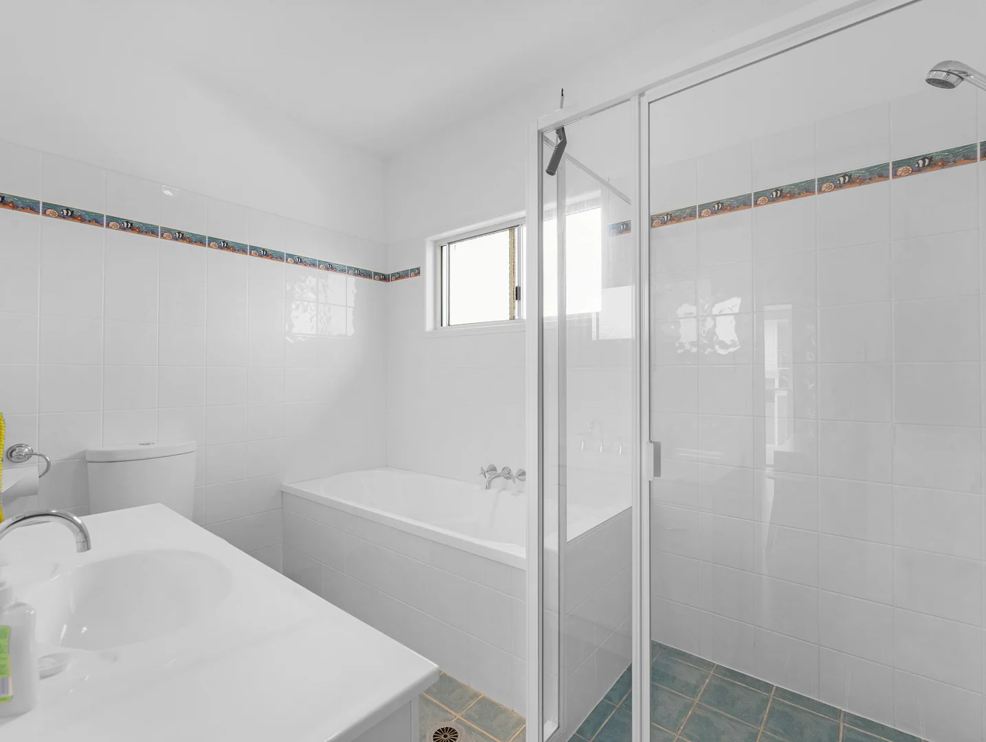 Additional image 38 of 506 Esplanade, Urangan QLD 4655