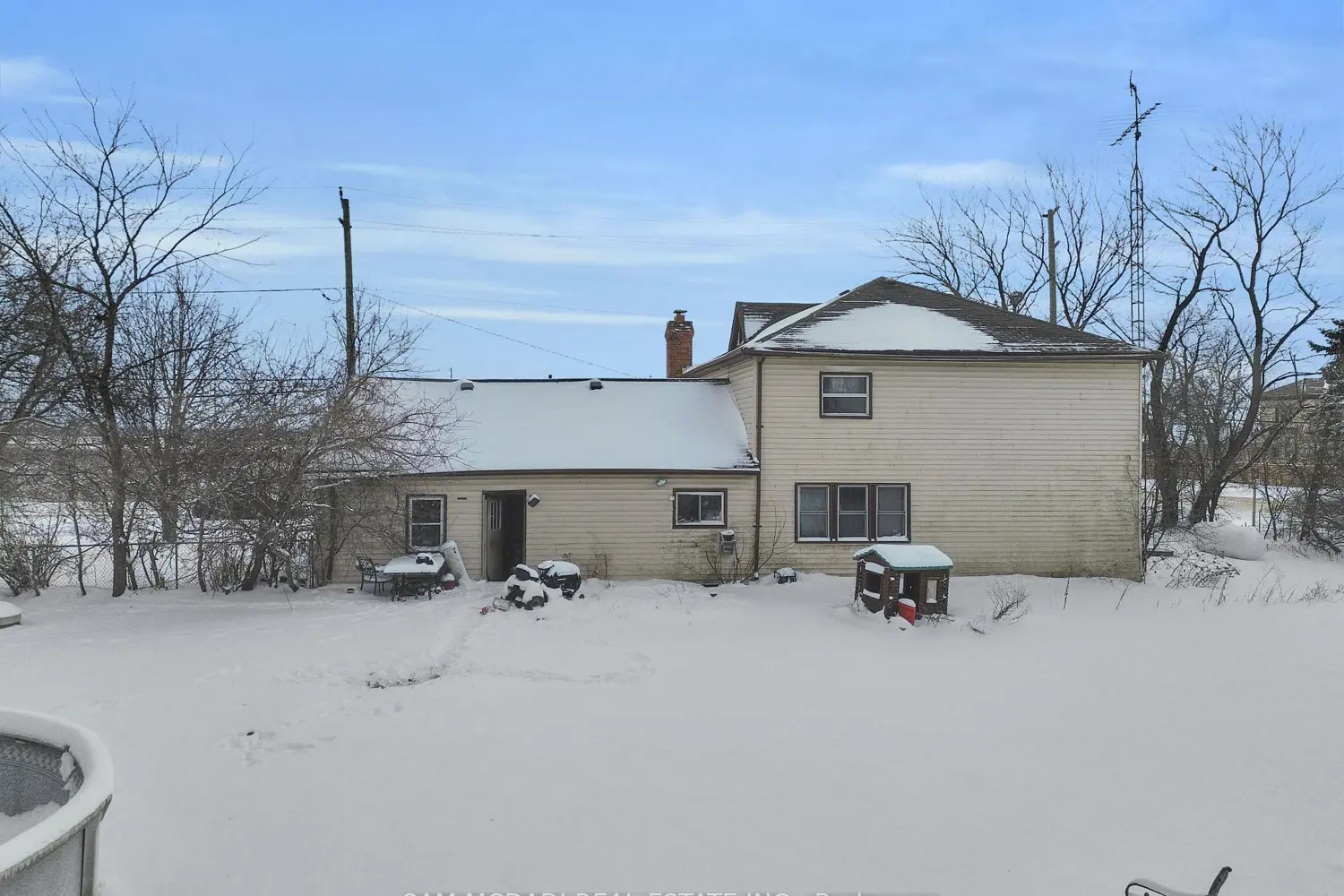 Additional image 4 of 10025 Britannia Road