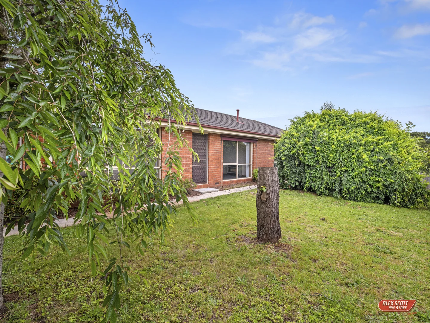 Additional image 2 of 3 Laura Grove, Leongatha VIC 3953