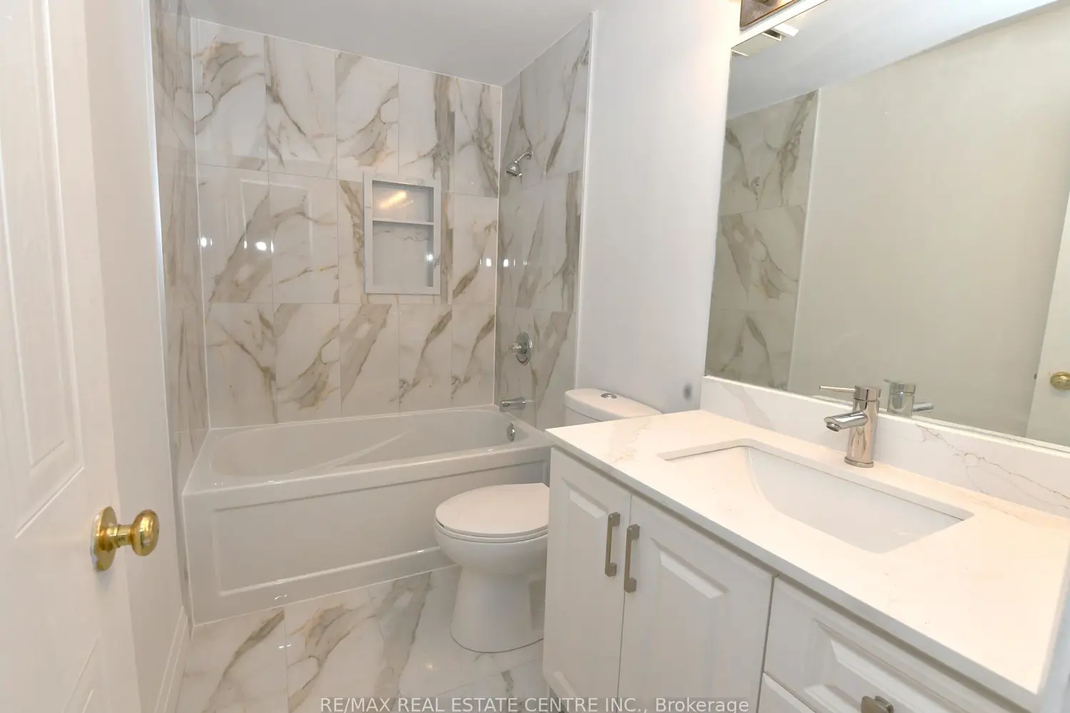 Additional image 14 of 1247 Huron Street 111