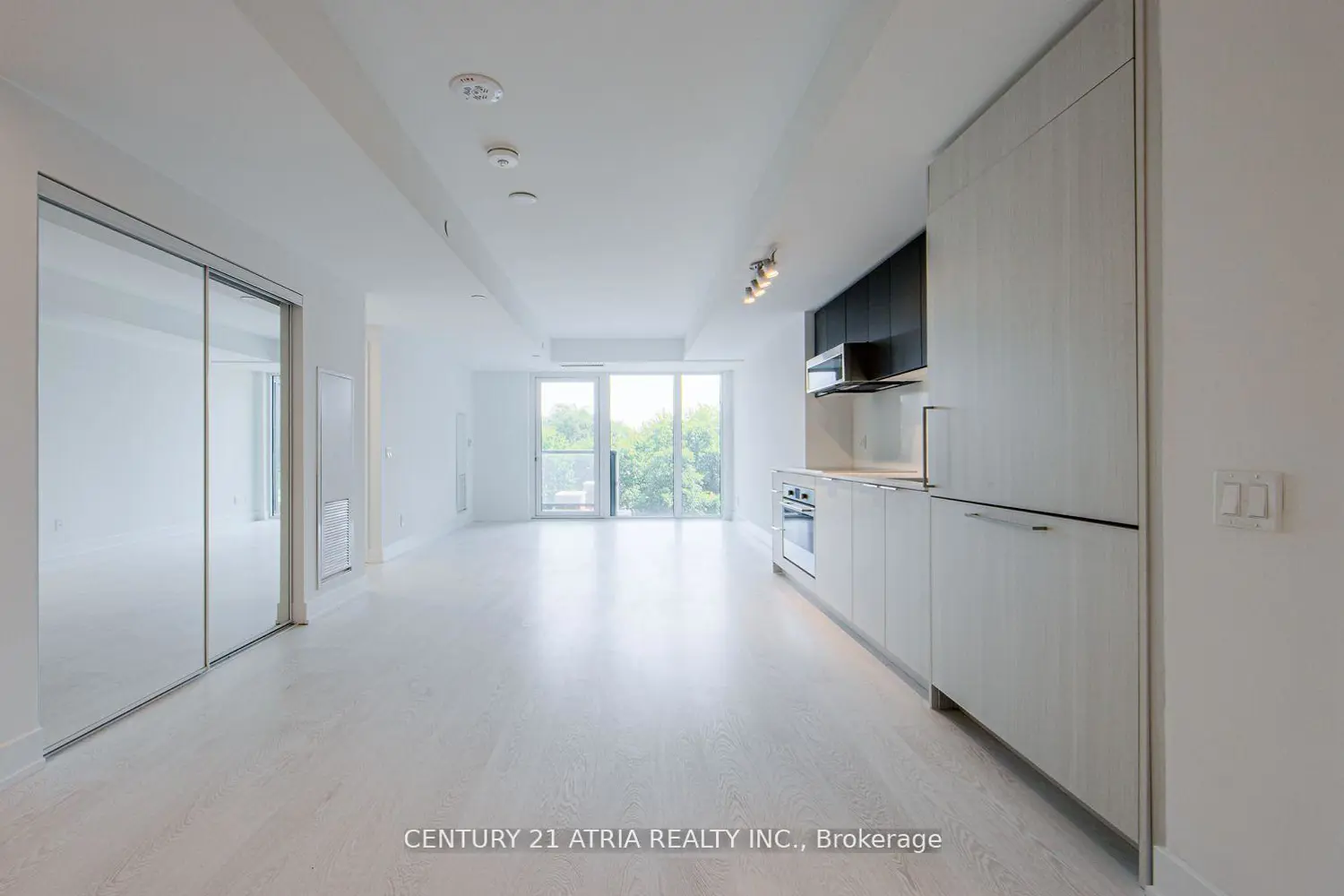 308 Jarvis Street 511