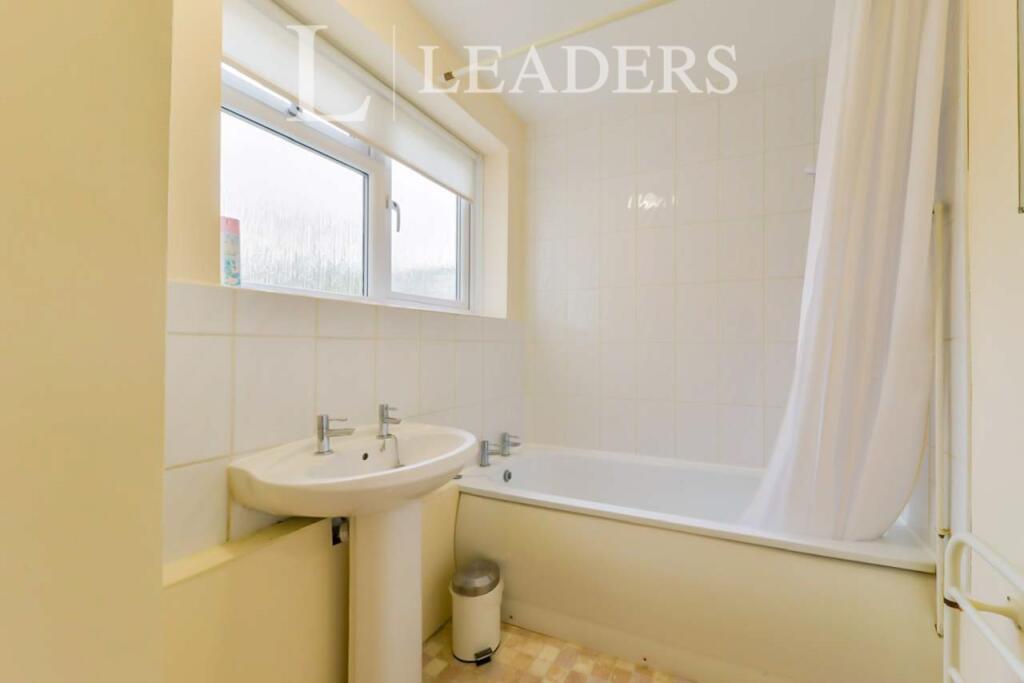 Additional image 5 of Charmouth Road, St. Albans, AL1