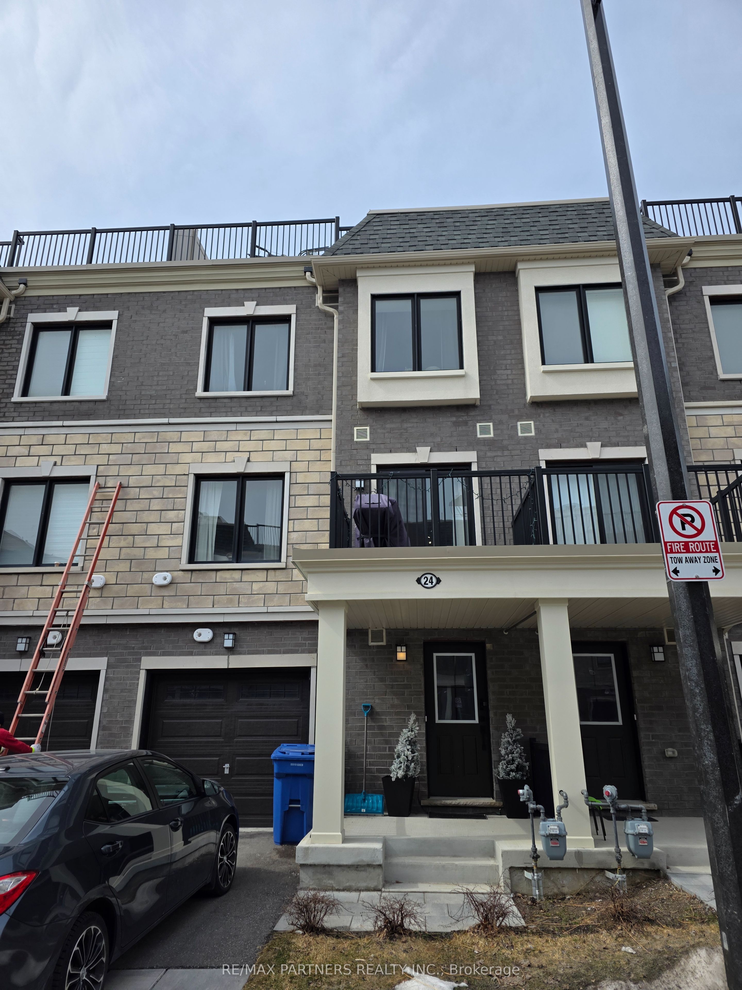 24 Canton Lane, Whitchurch-stouffville, ON, L4A 4W8