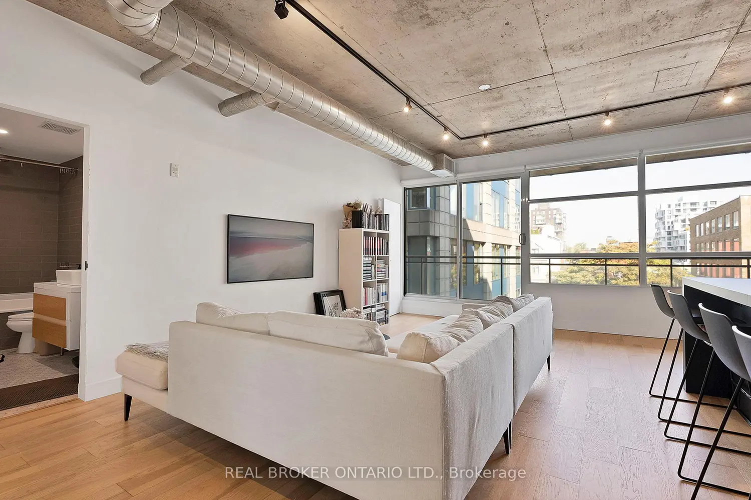 42 Camden Street 603