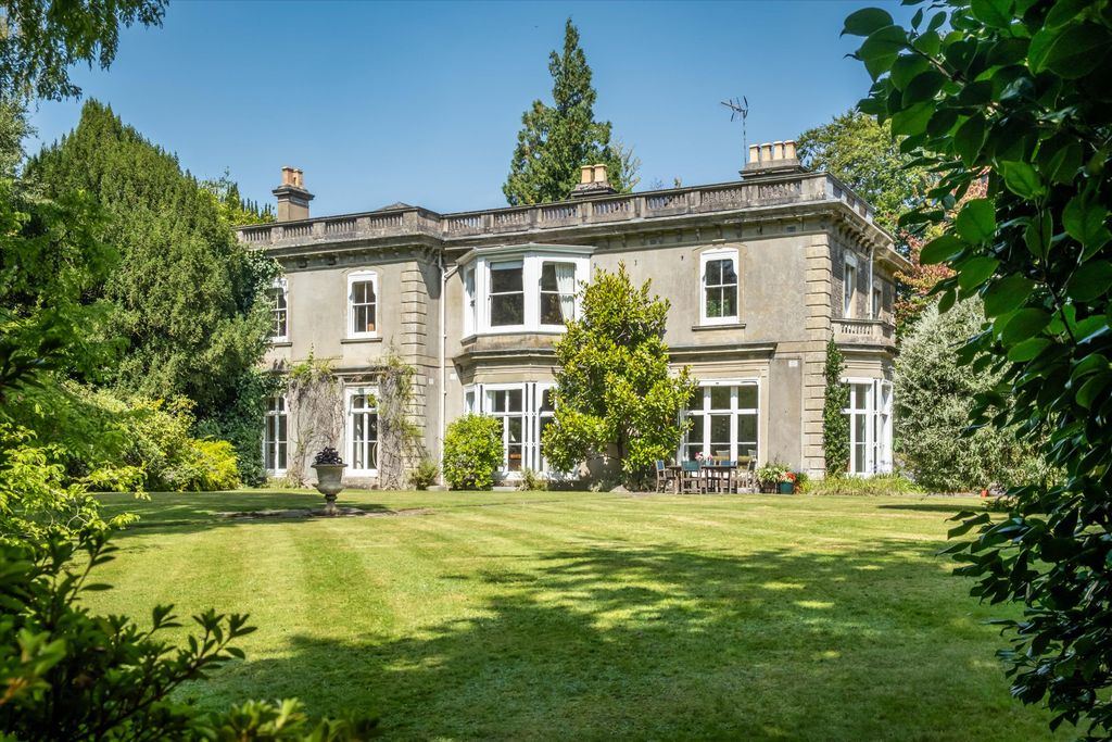 11 bed detached house for saleHungershall Park, Tunbridge Wells, Kent TN4