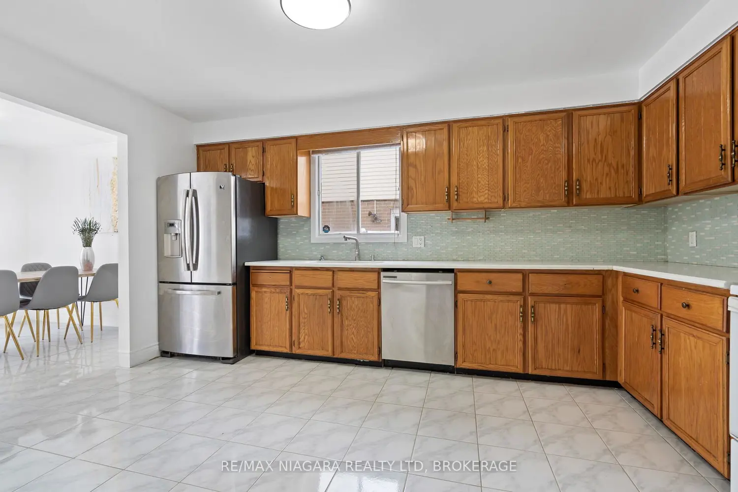 54 Culligan Crescent photo 5