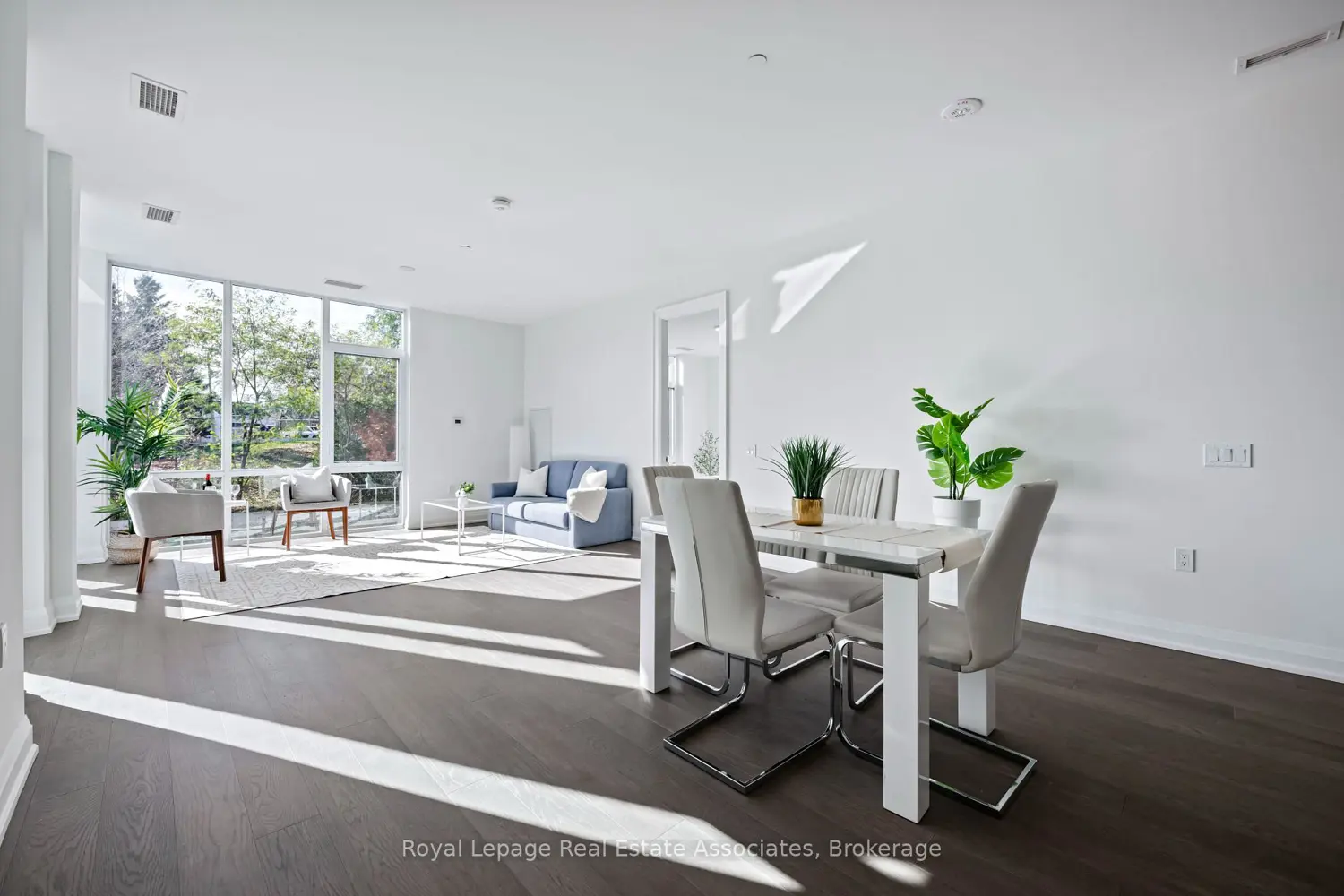 Additional image 10 of 42 Mill Street 209