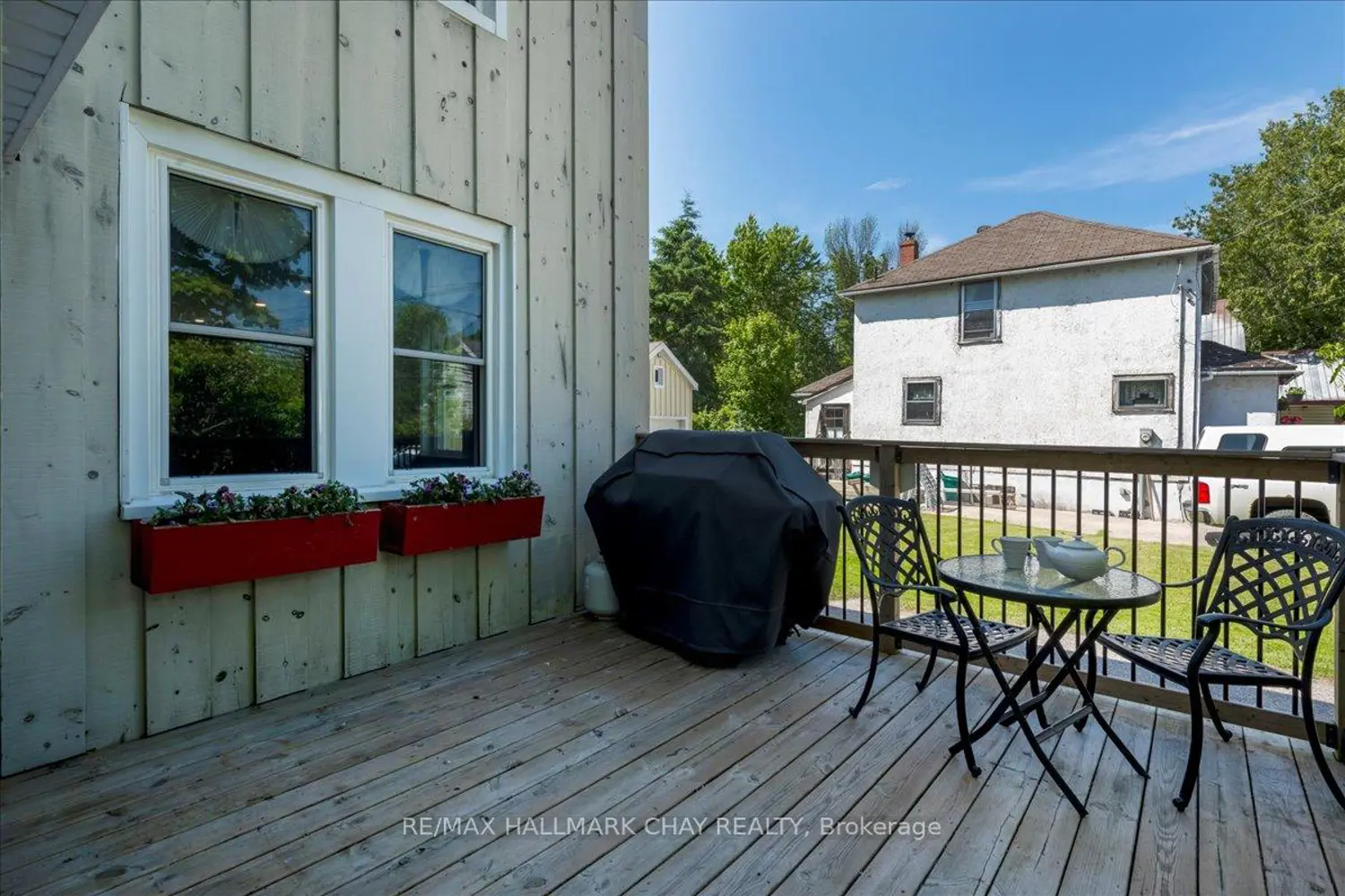 Additional image 11 of 3366 Muskoka Street