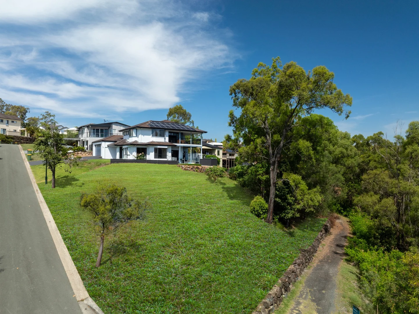 Additional image 6 of 27 Tara Vista Boulevard, Highland Park QLD 4211