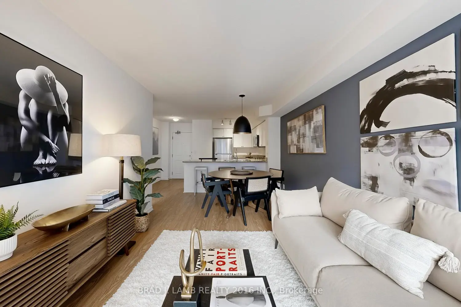Additional image 5 of 245 Davisville Avenue 302
