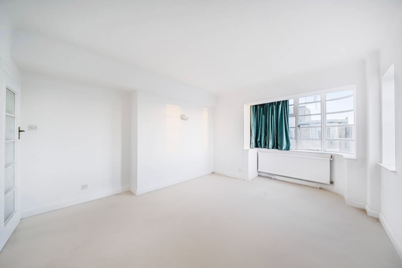 3 Bed Flat, Winchester Court, W8, N1 7GU