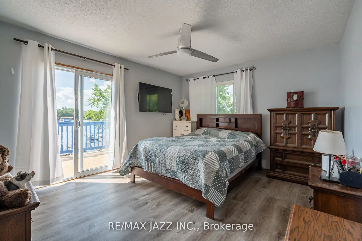 Additional image 14 of 1087 Islandview Drive