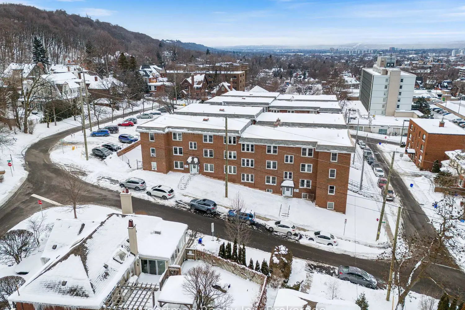 Additional image 16 of 362 John Street 6