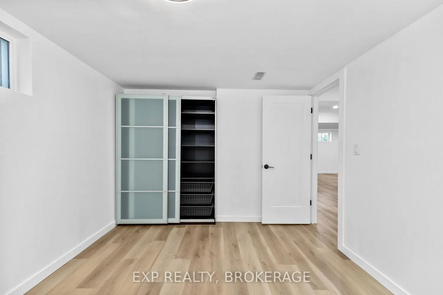 Additional image 16 of 1502 Farnsworth Avenue