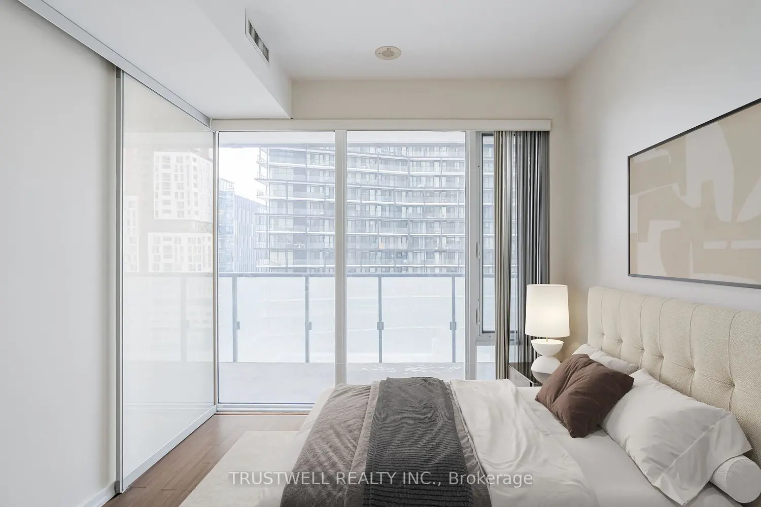 Additional image 6 of 101 Peter Street 1601