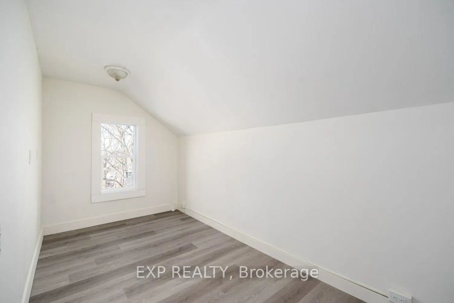 Additional image 8 of 24 Albion Street