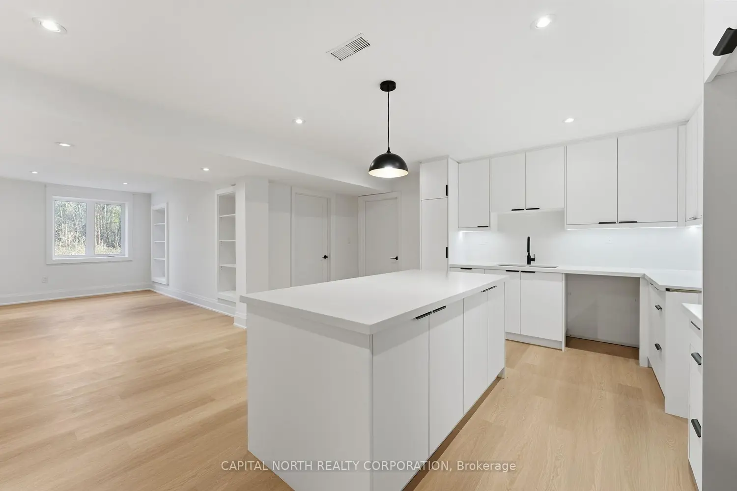 Additional image 4 of 26375 Woodbine Avenue