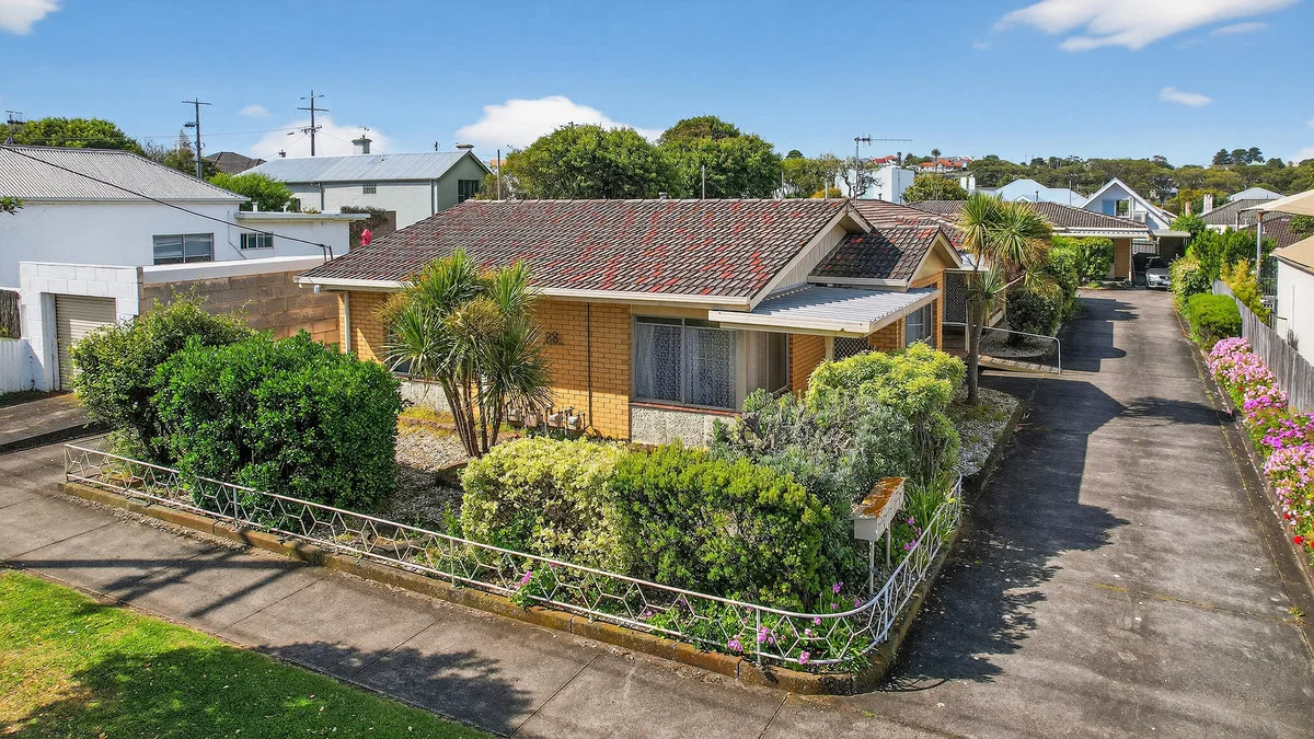 Additional image 4 of 1-5/88 Koroit Street, Warrnambool VIC 3280