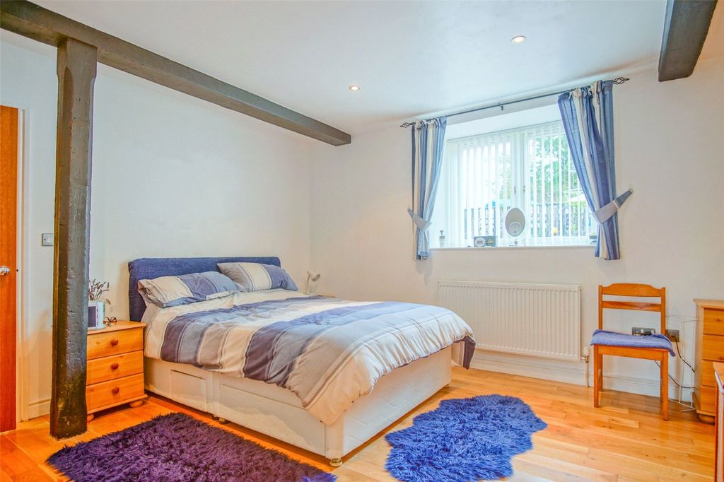 Additional image 8 of 2 bed flat for saleMenai Quay, Menai Bridge, Anglesey, Sir Ynys Mon LL59