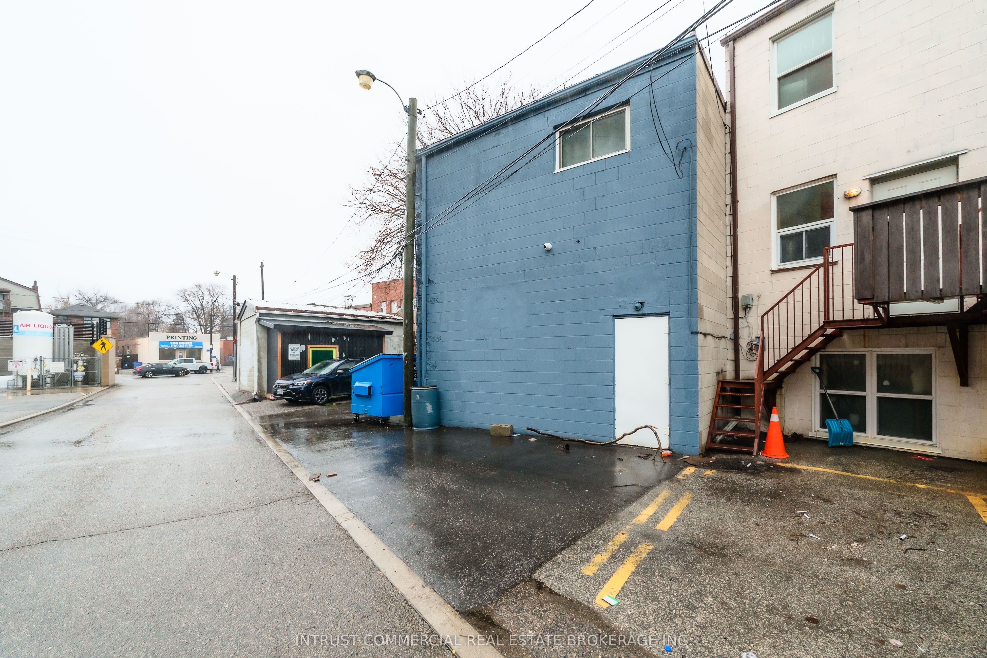 Additional image 4 of 3339 Dundas Street W, Toronto, ON, M6P 2A6