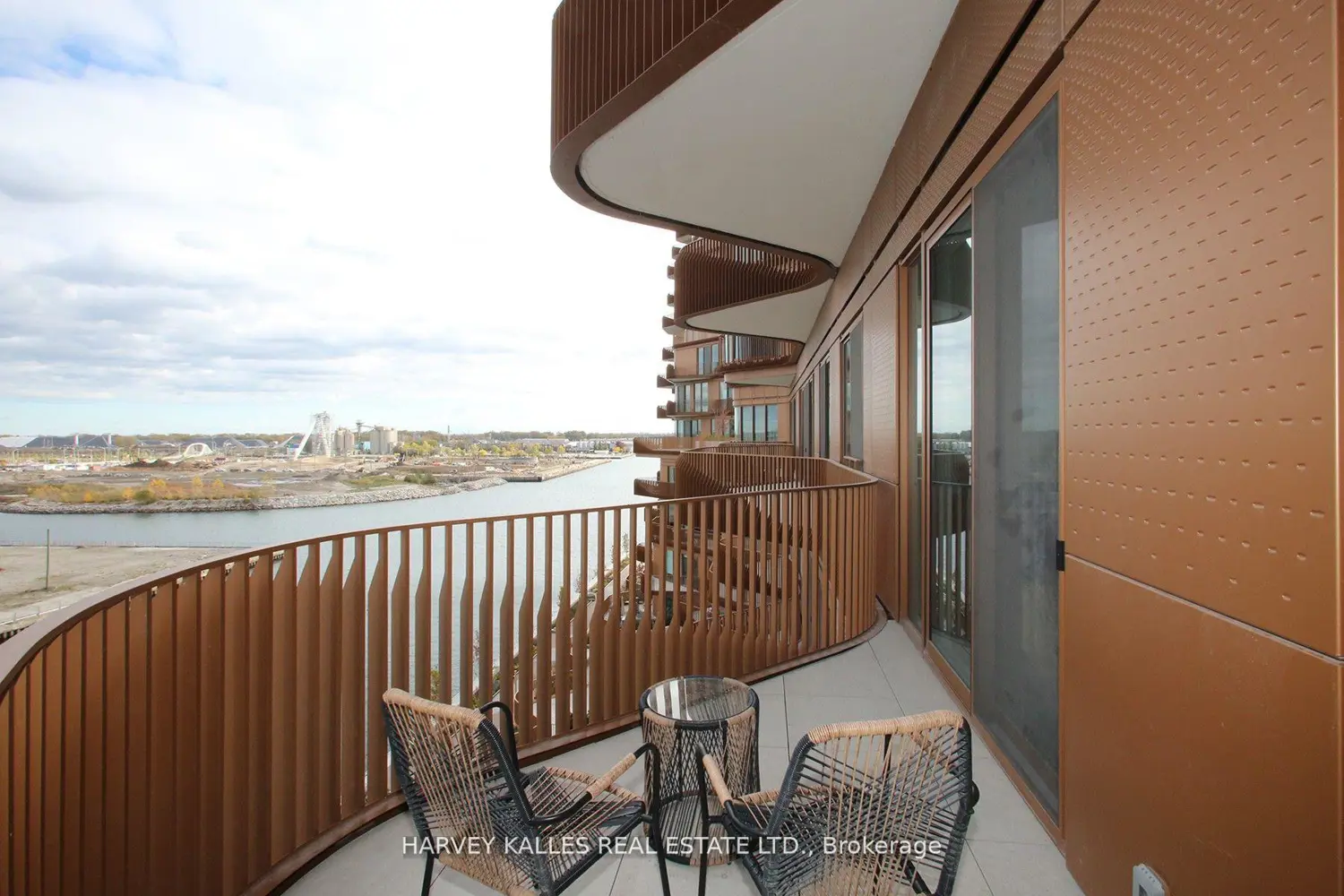 Additional image 19 of 155 Merchants Wharf Avenue 701