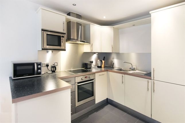 Additional image 5 of 1 Bed Flat, Brewhouse Yard, EC1V, N1 7GU
