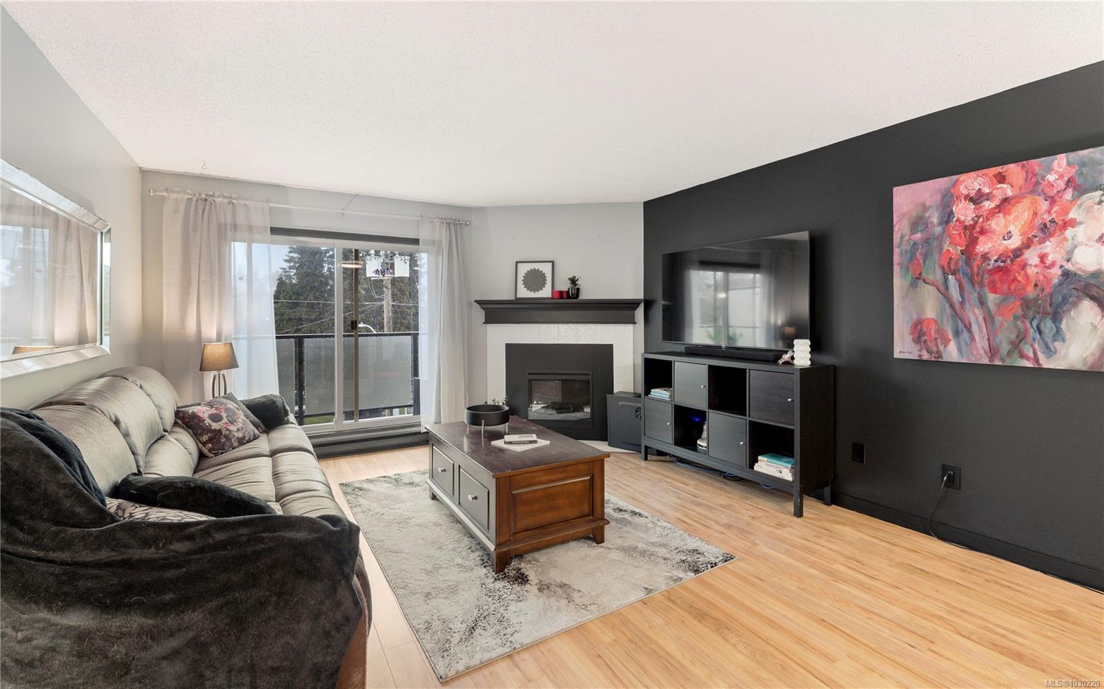 Additional image 6 of 402-1241 Fairfield Road, Victoria, BC, V8V 3B3