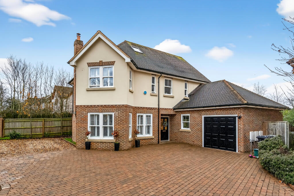 Watling Street, St. Albans, AL1