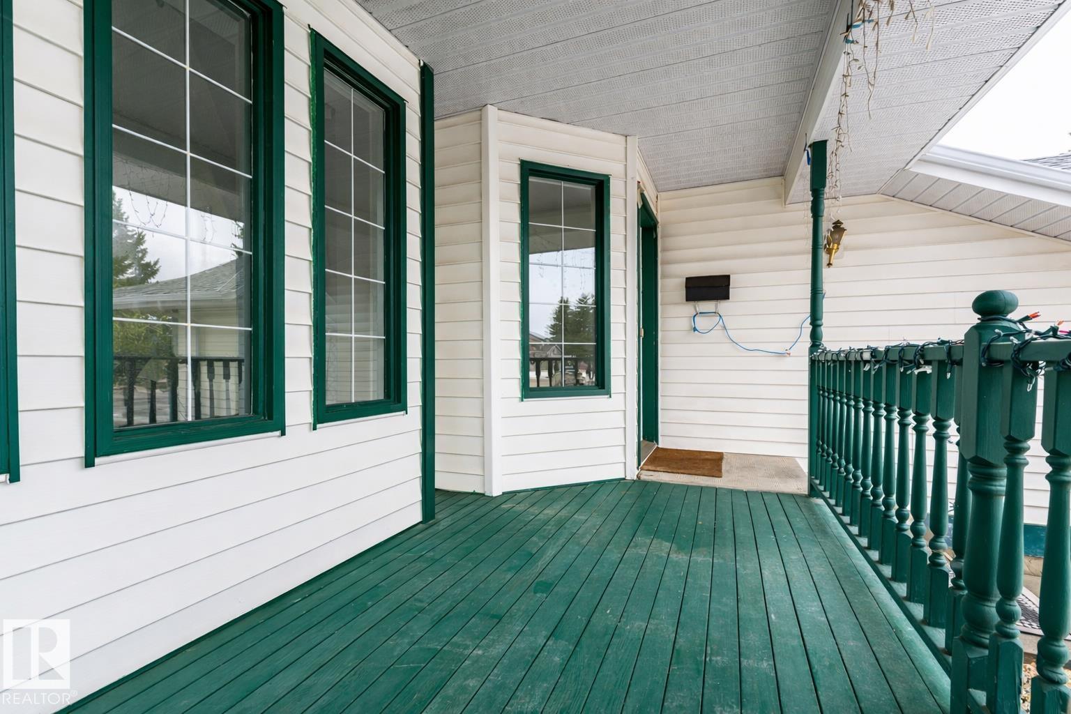 Additional image 5 of 4424 33 Street NW, Edmonton, AB, T6T1E9