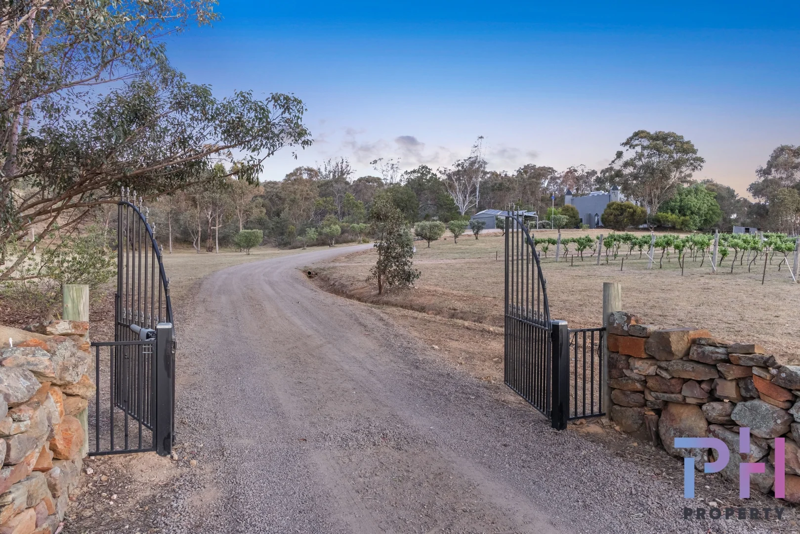 Additional image 24 of 1271 Axe Creek Road, Sedgwick VIC 3551