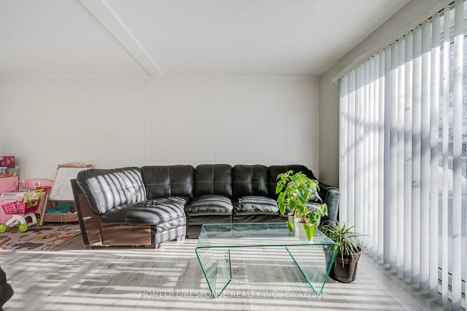 Additional image 14 of 93 Hansen Road 7