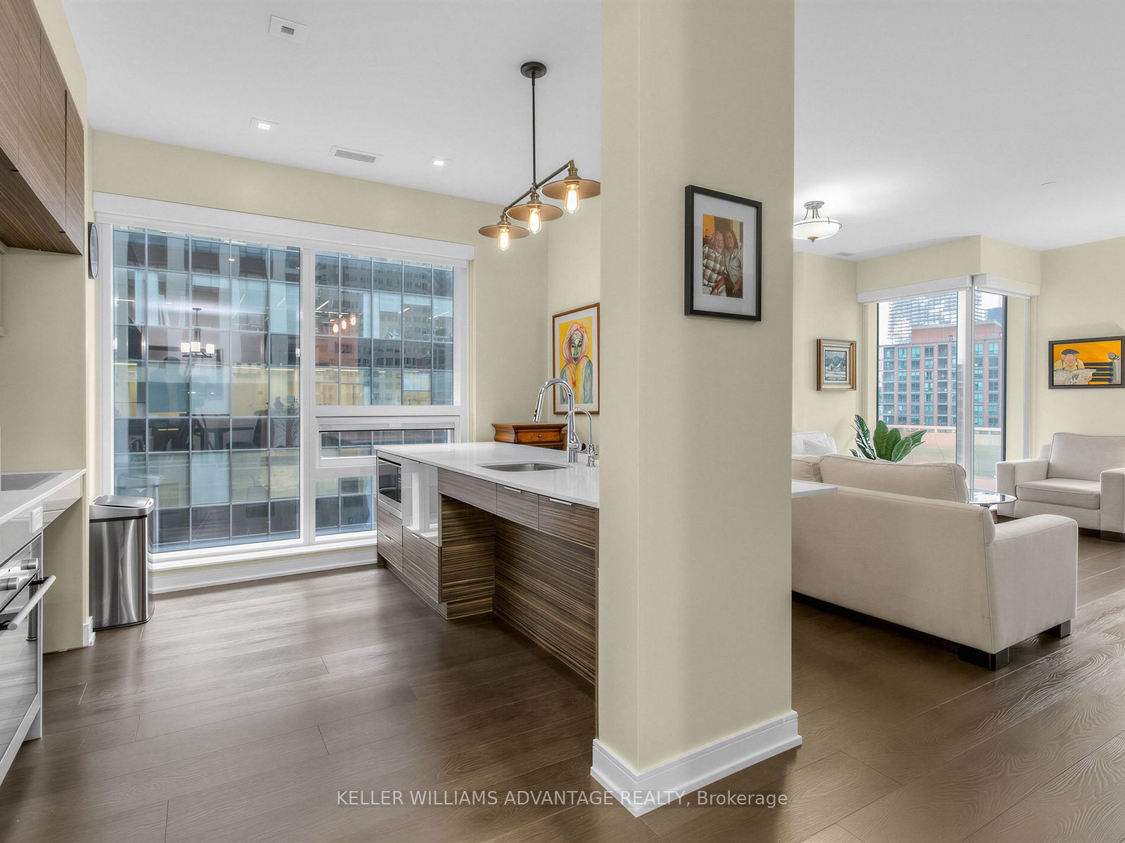 Additional image 3 of 709-88 Scott Street, Toronto, ON, M5E 0A9