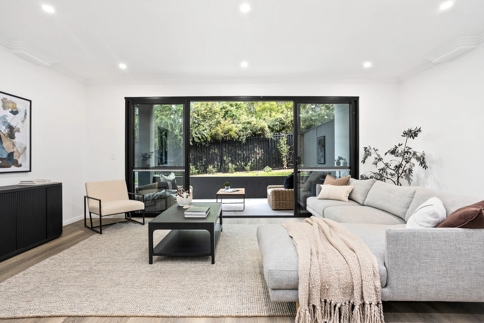 Additional image 3 of 2/24 Paulsgrove Street, Gwynneville NSW 2500