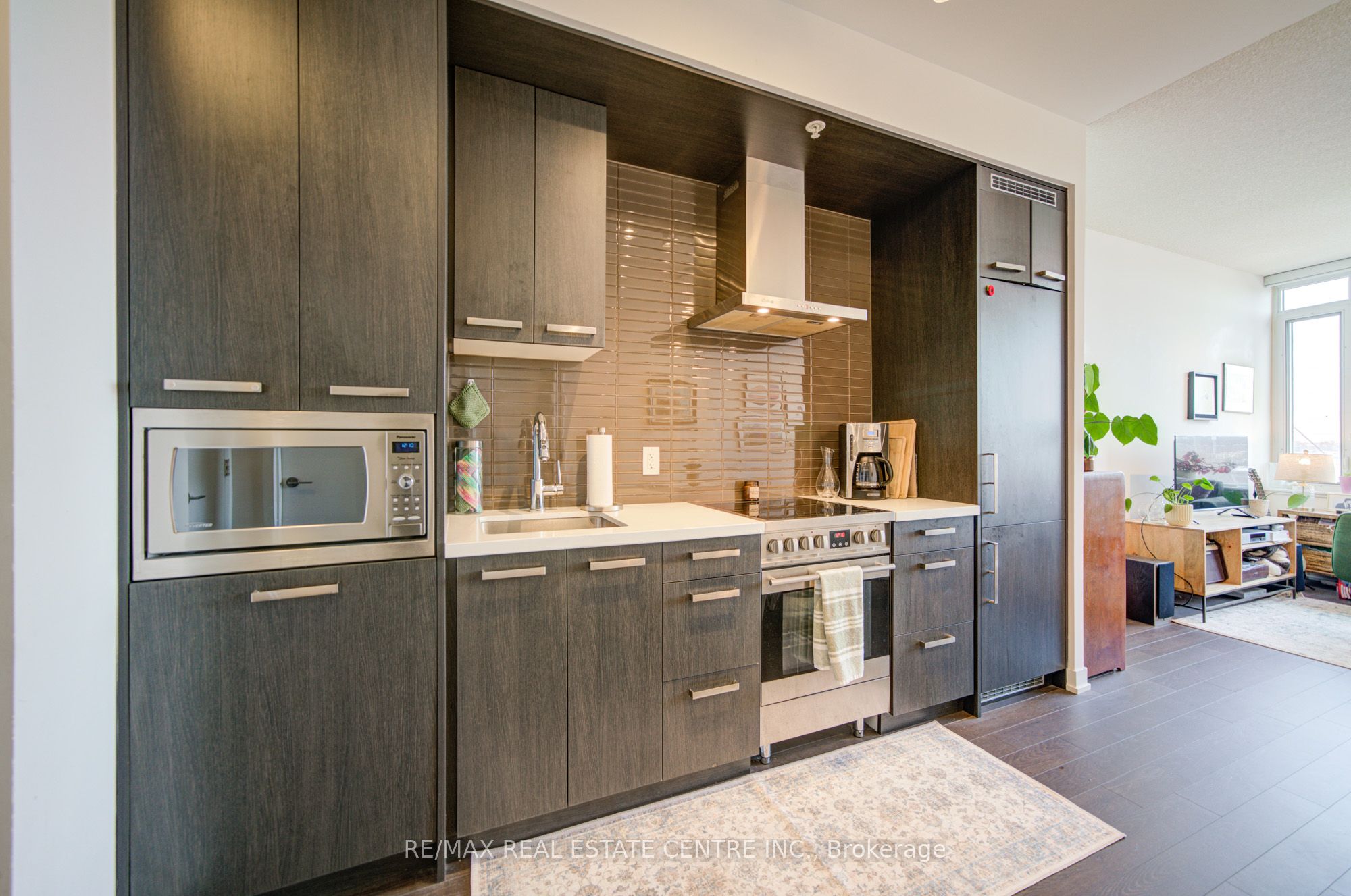 Additional image 4 of N510-120 Bayview Avenue, Toronto, ON, M5A 0G4
