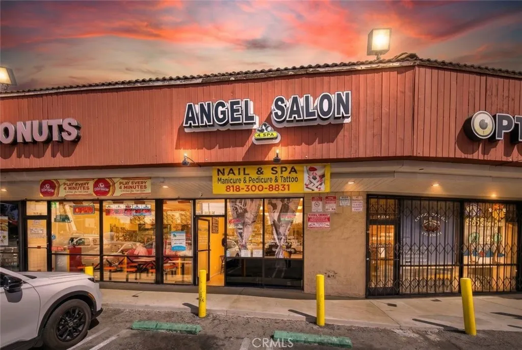 Additional image 22 of 9722 Woodman Avenue, Arleta, CA 91331